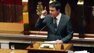 El primer ministro francés, Manuel Valls, aseguró frente al Parlamento que Francia ha declarado la guerra contra los yihadistas.
