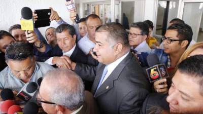 Tito Hernández, apoderado legal del expresidente Callejas, dio conferencia de prensa hoy en Tegucigalpa.