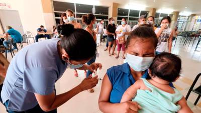 Vacunación. En la Gran Central Metropolitana, más de 1,500 personas se inmunizaron contra en dos días.