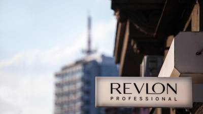 Revlon es una empresa multinacional estadounidense de cosméticos, cuidado de la piel, fragancias y cuidado personal.
