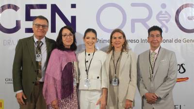 Oradores, expertos en Genética Clínica: Francesc Palau, Janet Honeicka, Camila Egas, Claudia Serrano y Mauricio Caballero.