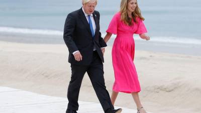 Johnson junto a su esposa, Carrie, durante la cumbre del G20.