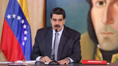 Nicolás Maduro pidió al vicepresidente económico, Tareck el Aissami, ofrecer una rueda de prensa para que muestre 'todas las evidencias del ataque terrorista.