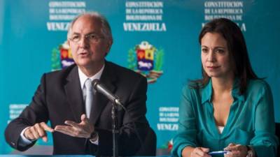 Ledezma, junto a la también opositora María Corina Machado, en una de sus últimas apariciones públicas antes de ser detenido.