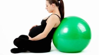 Es indispensable cuidarse al máximo durante el embarazo y consultar al médico cualquier duda.