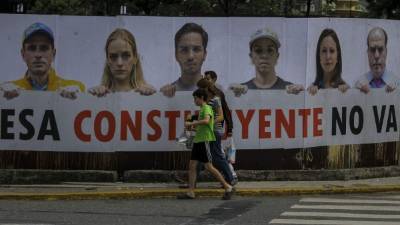 El oficialismo y la oposición miden fuerzas en la previa de la elección de la Constituyente. EFE.