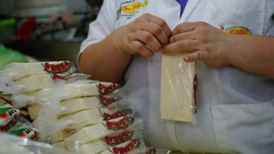 Hay estabilidad en precios de lácteos, confirman vendedores.