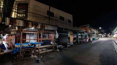 Mayoría de negocios nocturnos decidieron cerrar. Foto: H. Edú