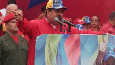 Las crisis en Venezuela se agravó en las últimas horas cuando simpatizantes opositores se enfrentaron en las calles de Caracas.