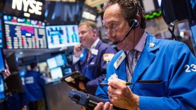 El máximo indicador del bursátil perdió el valor que mantenía desde agosto