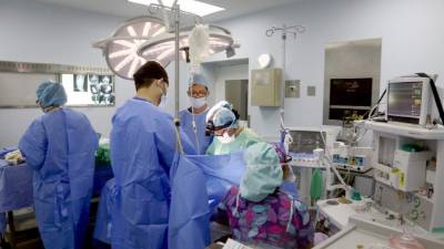 Las plazas son para 160 profesionales en diversas especialidades y 40 para médicos generales.