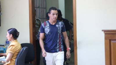 En noviembre, el Tribunal condenó a Andino por asesinar a Landaverde.