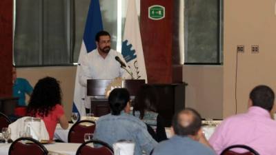 Camilo Bendeck, director de la DGPI, en el taller en la CCIC. Foto: Gilberto Sierra