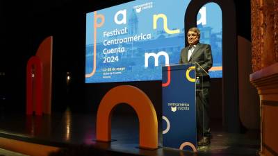 El presidente del Festival Centroamérica Cuenta 2024, Sergio Ramírez, habló durante la inauguración de la XI edición de Centroamérica Cuenta.