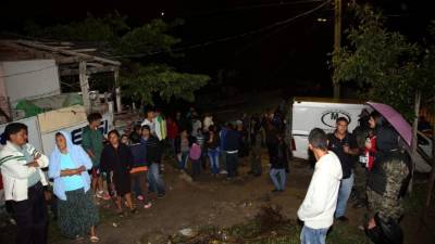En el interior de su humilde vivienda, en la aldea Las Casitas, se encontraban los hermanos cuando fueron atacados.