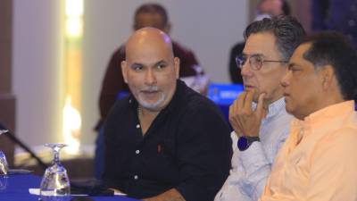 Orinson Amaya, presidente del Marathón junto al estratega verdolaga Salomón Nazar.