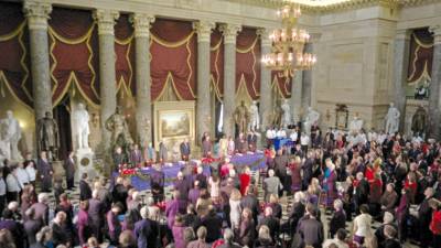 An overall view is seen of the luncheon in Statuary Hall at the US capitol for US President Barack Obama. Obama was sworn in as the 44th US president in Washington, DC, on January 20, 2009.AFP PHOTO/POOL/HARRY HAMBURG