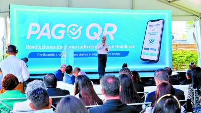 Con el sistema de Pago QR se brinda oportunidad para que más hondureños participen en la economía de forma digital, aseguraron durante su lanzamiento.