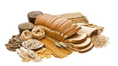 Los granos integrales ayudan a prevenir la enfermedad cardiaca y el cáncer de colon.