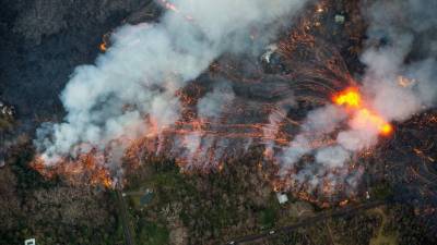 Más de un centenar de casas fueron destruidas por la lava del volcán Kilauea en Hawái, donde no se han registrado muertes gracias a las evacuaciones preventivas, informaron autoridades el martes.