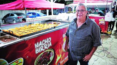 Además de su puesto en Jardines del Valle, Taco Birria tiene otro troco frente a restaurante Casas Viejas, ubicado en barrio Guamilito; su marca está registrada a nivel internacional.