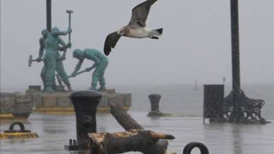 Vista de una fuerte tormenta ayer, 13 de septiembre de 2013, en Veracruz (México). Los estados mexicanos de Veracruz y Tabasco están en alerta ante el avance de la tormenta tropical 'Ingrid'. EFE/Archivo
