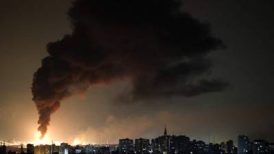 El intercambio de fuego entre milicias palestinas de Gaza y el Ejército de Israel se intensificó hoy en la peor escalada de los últimos años.