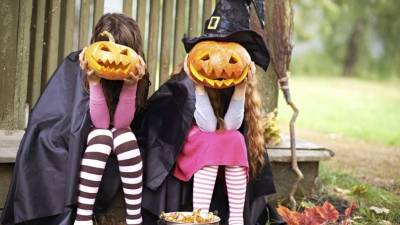 Antes que nada debes limpiar la calabaza.