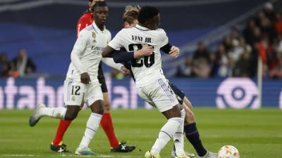 Video: Así fue el tremendo agarrón de Vinicius a Frenkie De Jong