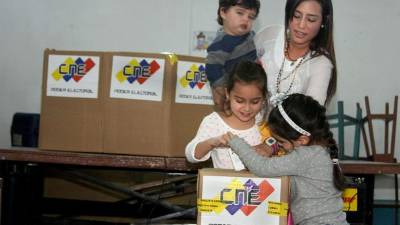 La candidata Patricia de Ceballos ganó la alcaldía de San Cristóbal, Táchira.