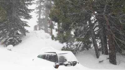 Más de 60 millones de personas en EEUU se encuentran bajo alerta por fuerte tormenta invernal.