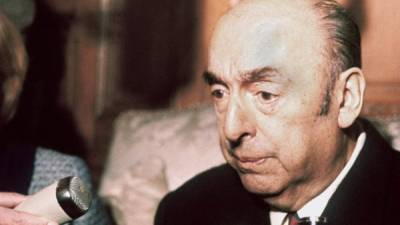 Neruda murió días antes de viajar a México donde comandaría la oposición a Pinochet.