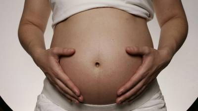 Fotografía genérica de una mujer embarazada. EFE/Zayra Mo