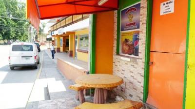 La huelga estudiantil ha obligado a la mayoría de negocios a reportar pérdidas.