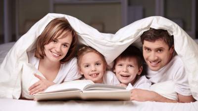 Los investigadores han descubierto que cuando los papás están deprimidos, los niños tienden a tener más problemas conductuales.