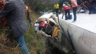 La imprudencia del conductor de una rastra habría provocado el fatal accidente.