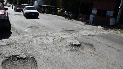 El mal estado de esta vía ha causado unos 50 accidentes de tráansito y al menos cinco muertos.