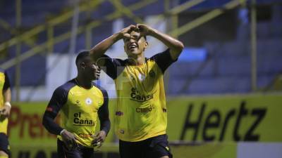 Real España hunde al Platense y es el nuevo líder del fútbol hondureño