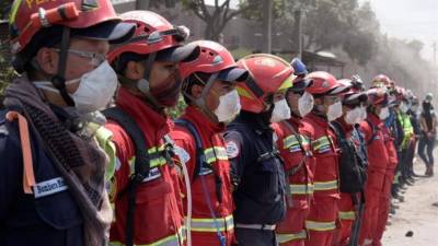 Guatemala comienza a recibir la ayuda internacional, varios días después de la erupción del volcán de Fuego.