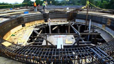 Las estructuras de los cuatro edificios del complejo médico ya están listas y se comienza a trabajar en los detalles pronto.