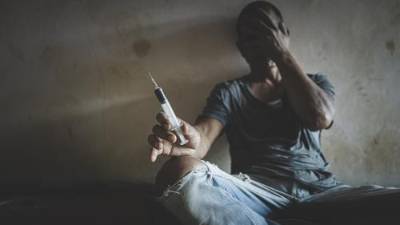 El alivio del estrés no fue el único motivador, por supuesto: la mitad de los adolescentes reportaron usar sustancias “para divertirse o experimentar”.