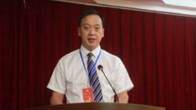 El Dr. Liu Zhiming se encuentra en grave estado tras contagiarse con el letal coronavirus./Twitter.