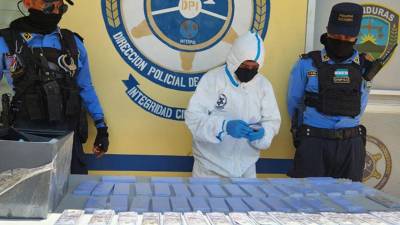 Parte de los dólares falsos decomisaron en Danlí, El Paraíso.