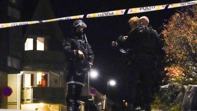 Al menos cuatro personas murieron y varias resultaron heridas en el extraño ataque en Noruega.