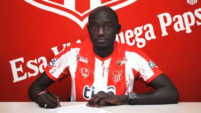 Infamara Camará juega como delantero y desde ahora defenderá los colores del conjunto cocotero.