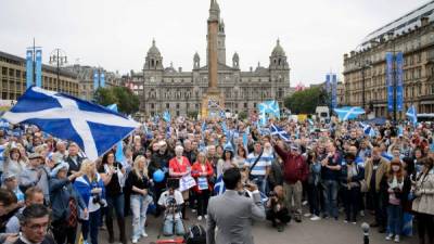 La campaña del 'Si' a la independencia realiza hoy sus últimas concentraciones de cara a las elecciones en Escocia.