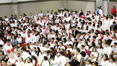 <b><span class=mln_uppercase_mln>EVENTO.</span></b> La participación de jóvenes y niños fue masiva.