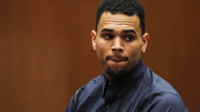 El rapero estadounidense Chris Brown fue enviado a prisión.