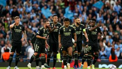 Prensa española informa la lista de jugadores que no seguirán en el Real Madrid de cara a la próxima campaña.