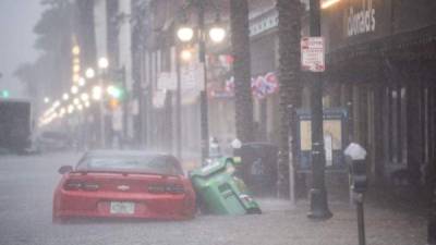 Temporal. Algunas calles de Nueva Orleans acumularon ayer varios centrímetros de agua y las lluvias arreciarán hoy y mañana.